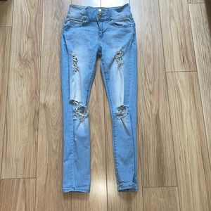 Insider Jeans Light Blue Distressed Jeans TBD Q